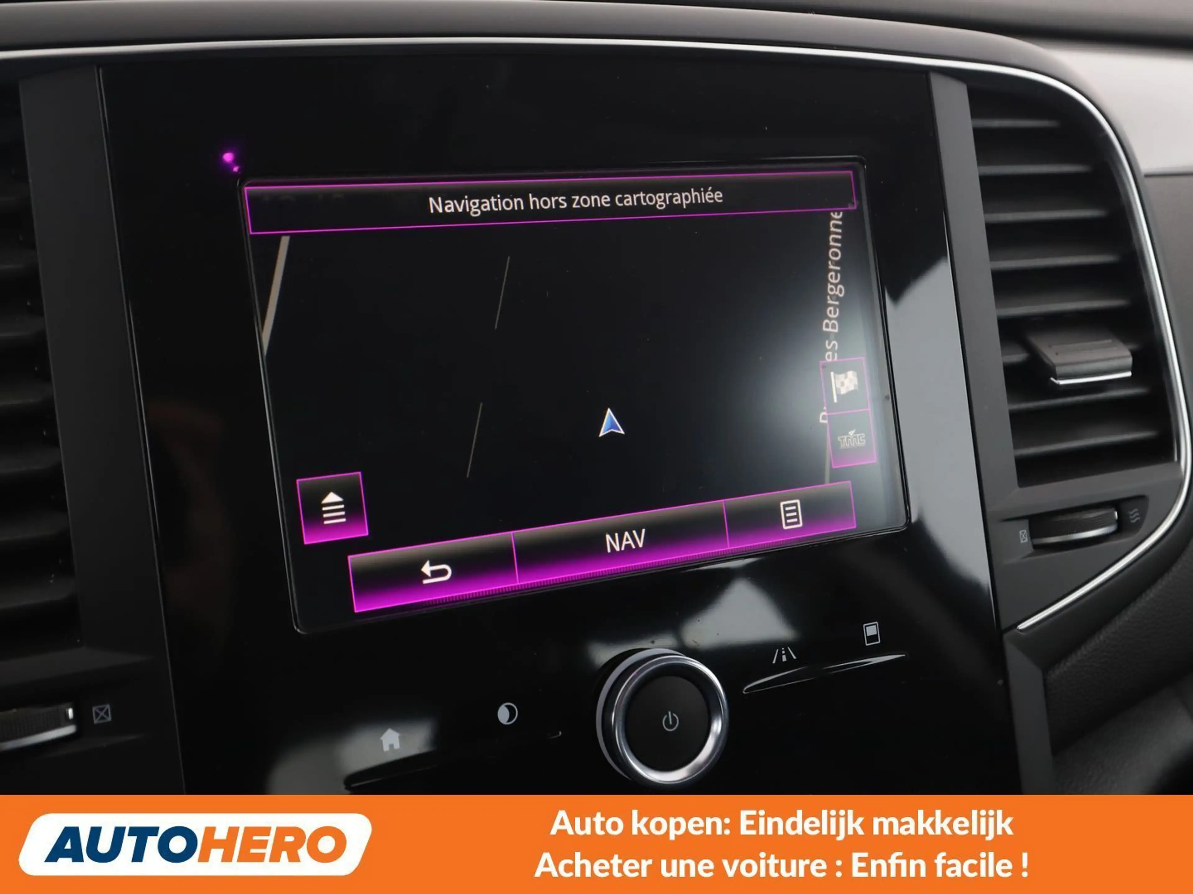 Renault Talisman 1.7 BLUE dCi Business — photo 8