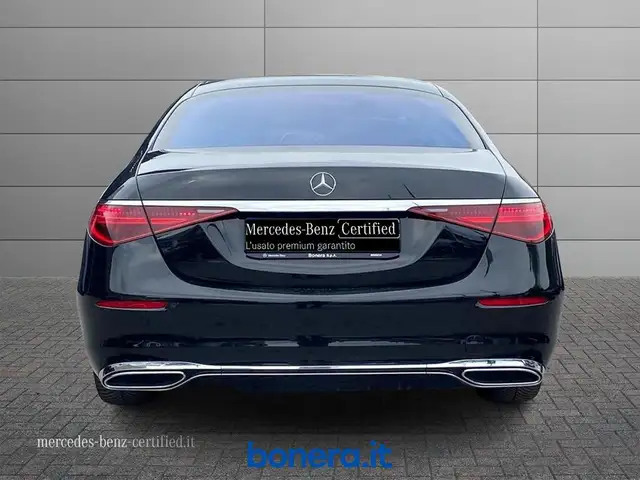 Mercedes-Benz S-Class view 5