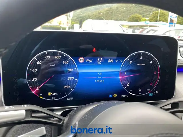 Mercedes-Benz S-Class view 14