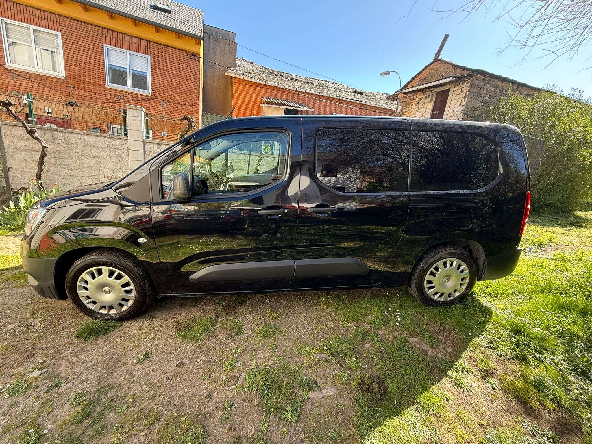 Opel Combo Combo Life 1.5TD S/S Expression XL 100 Expression - foto 1