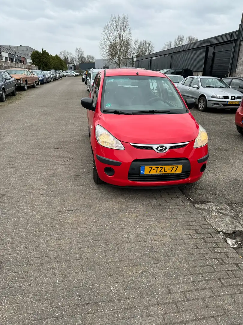 Hyundai i10 1.0 Passion Rood - 2