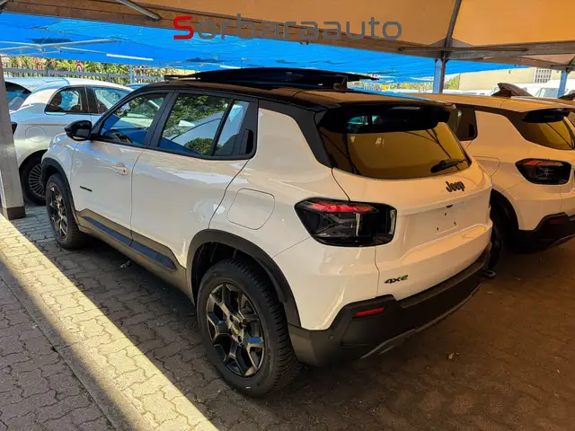 Jeep Avenger view 2