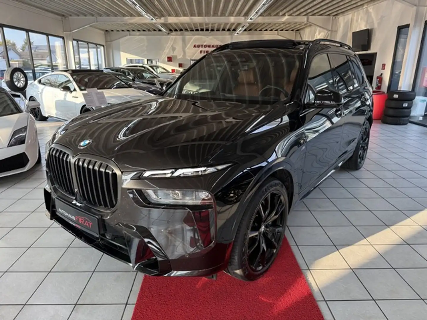 BMW X7 xDrive 40 d PanoramaSD+Leder+Standheizung+22 Zoll Schwarz - 1