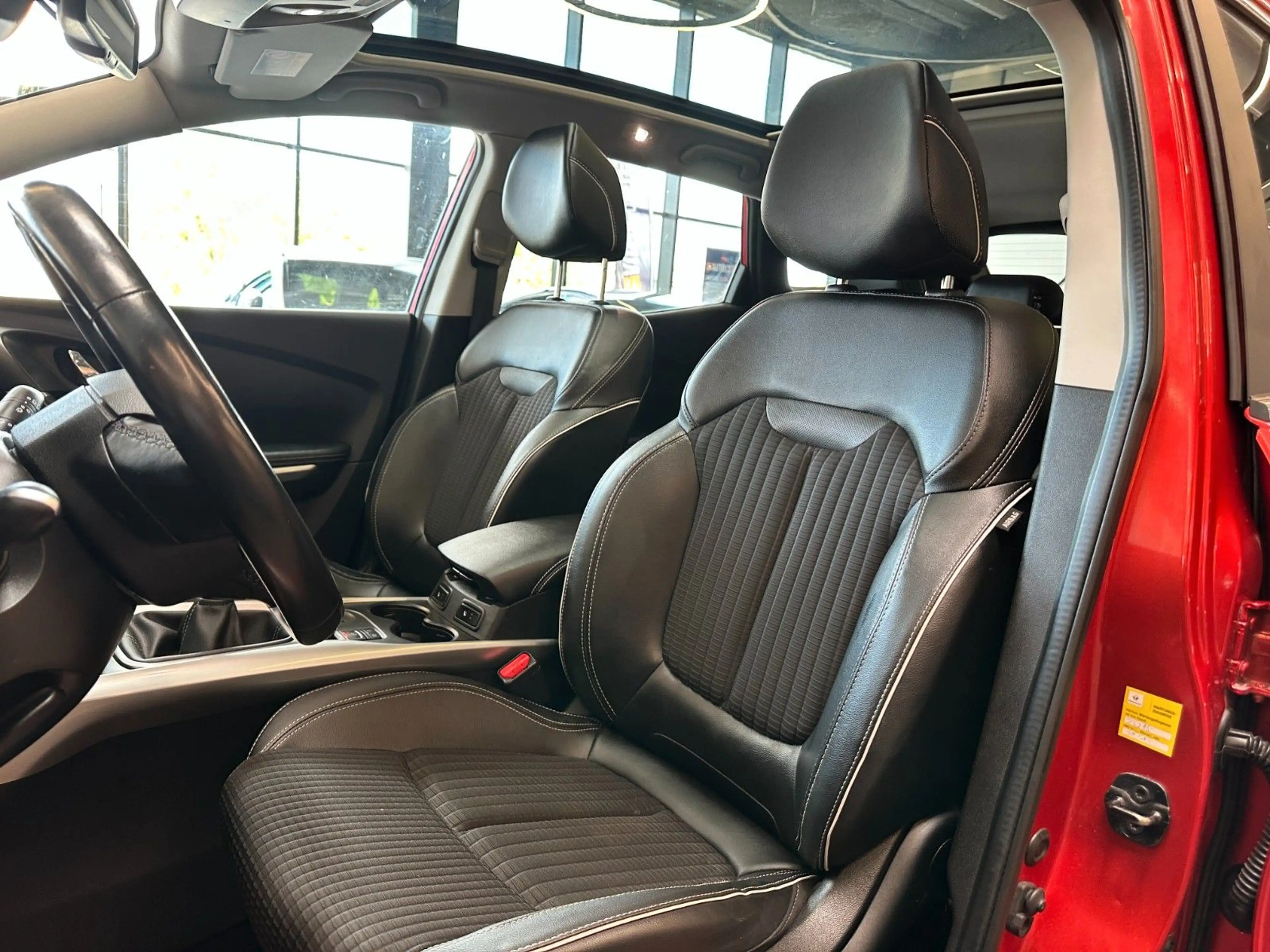 Renault Kadjar *BOSE*KEYLESS*PANO*ACC*NAVI*PDC/CAM* — photo 9