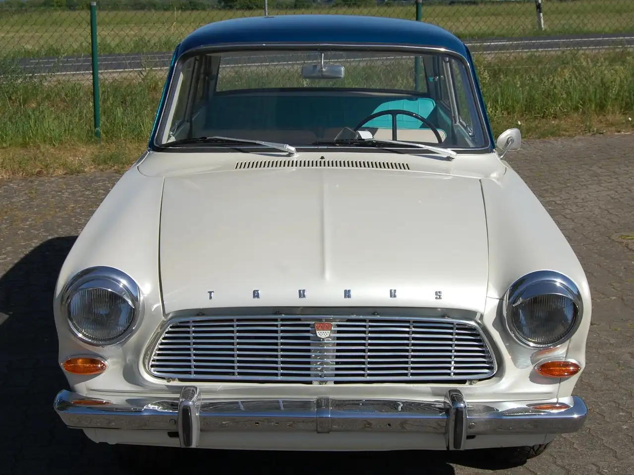 Ford Taunus 12M, foto 2
