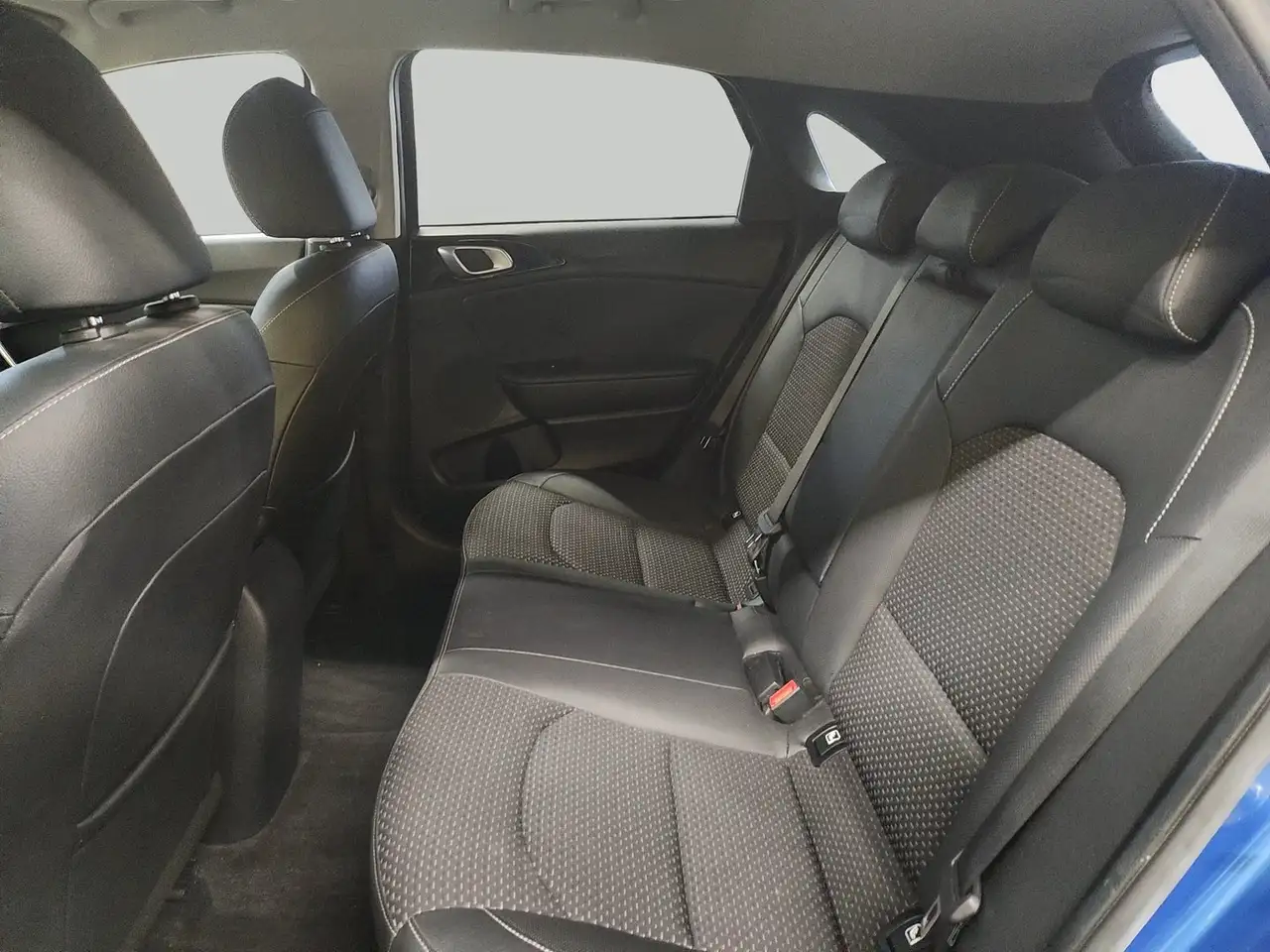 Kia Ceed 1,6 CRDi 48V Gold, миниатюра 29