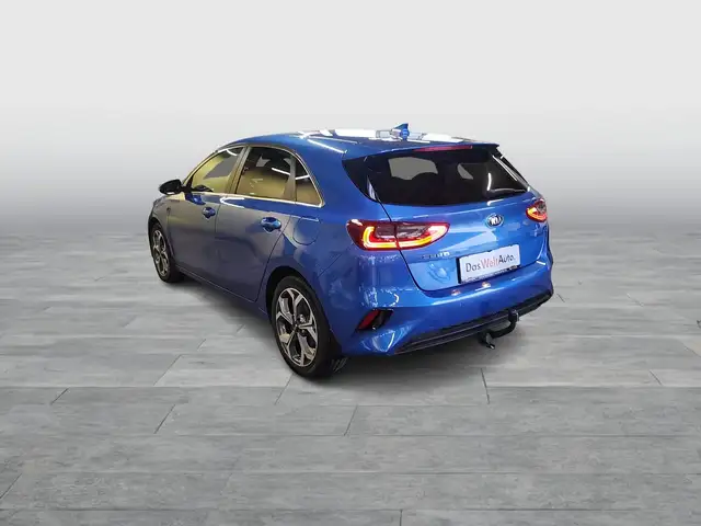 Kia Ceed view 4
