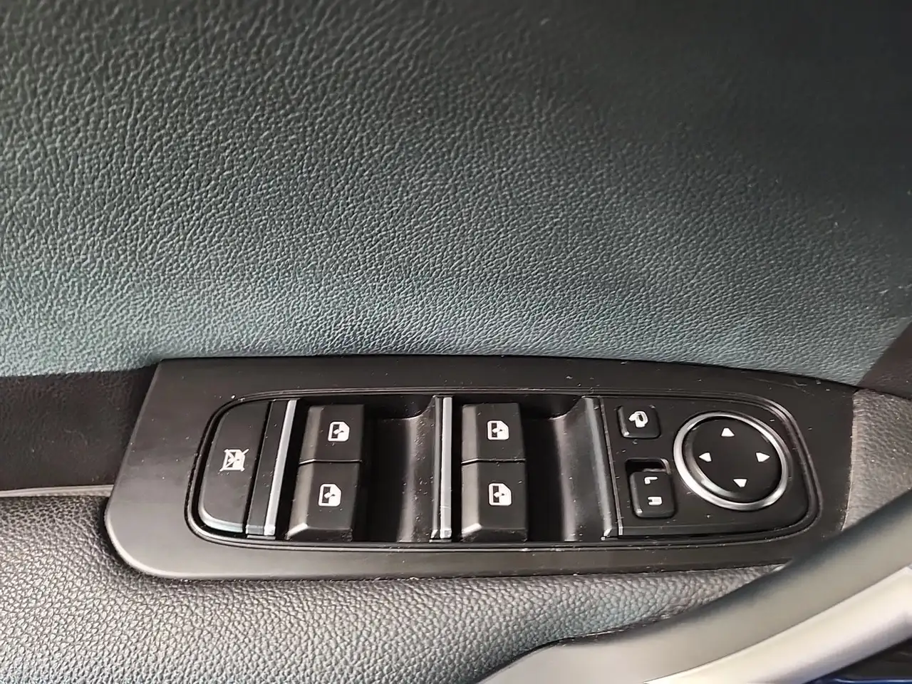 Kia Ceed 1,6 CRDi 48V Gold, миниатюра 17