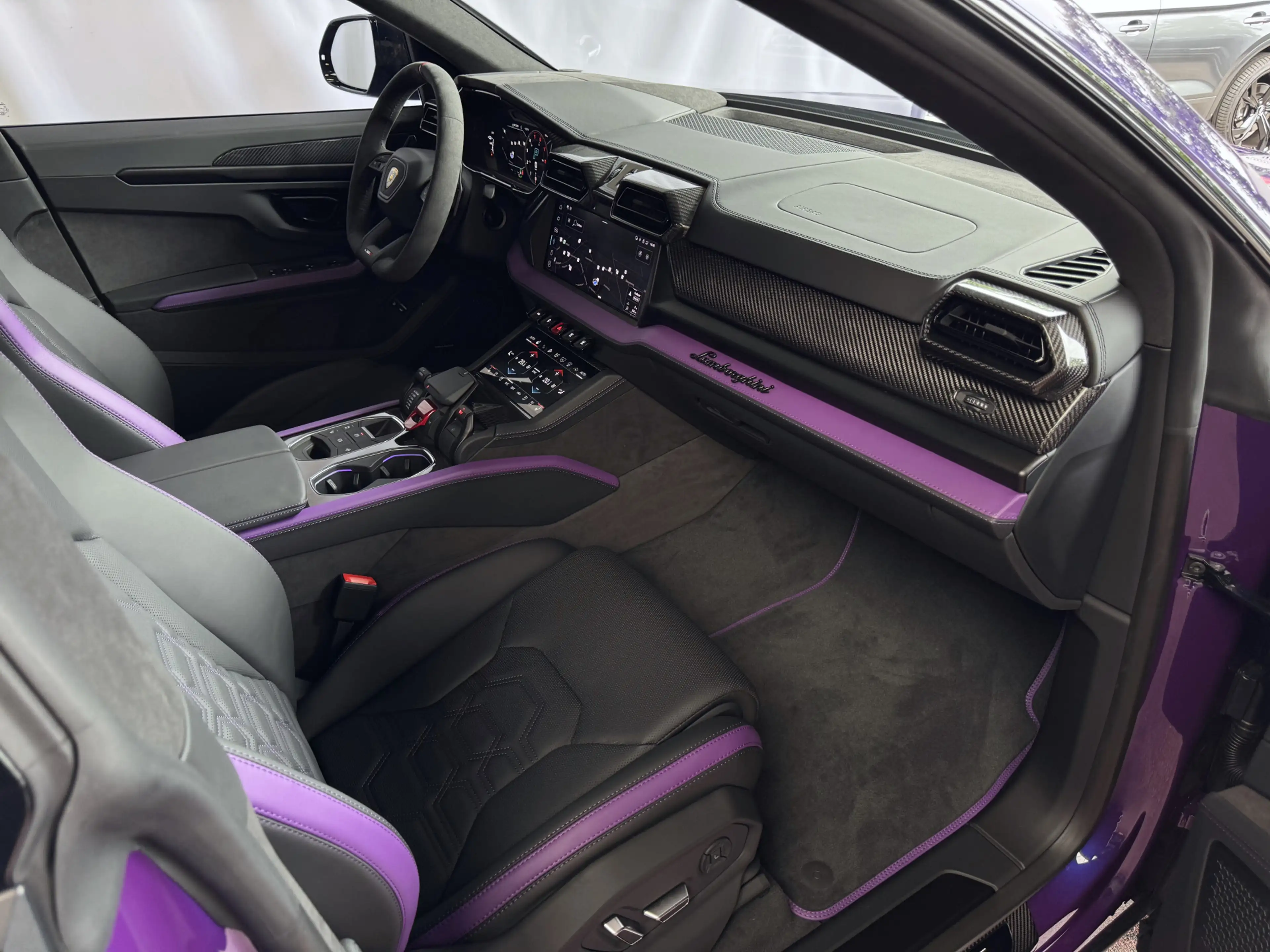 Lamborghini Urus 4.0 V8 SE 800 PK VOL OPTIES/CARBON /AD PERSONAM/ V — photo 37