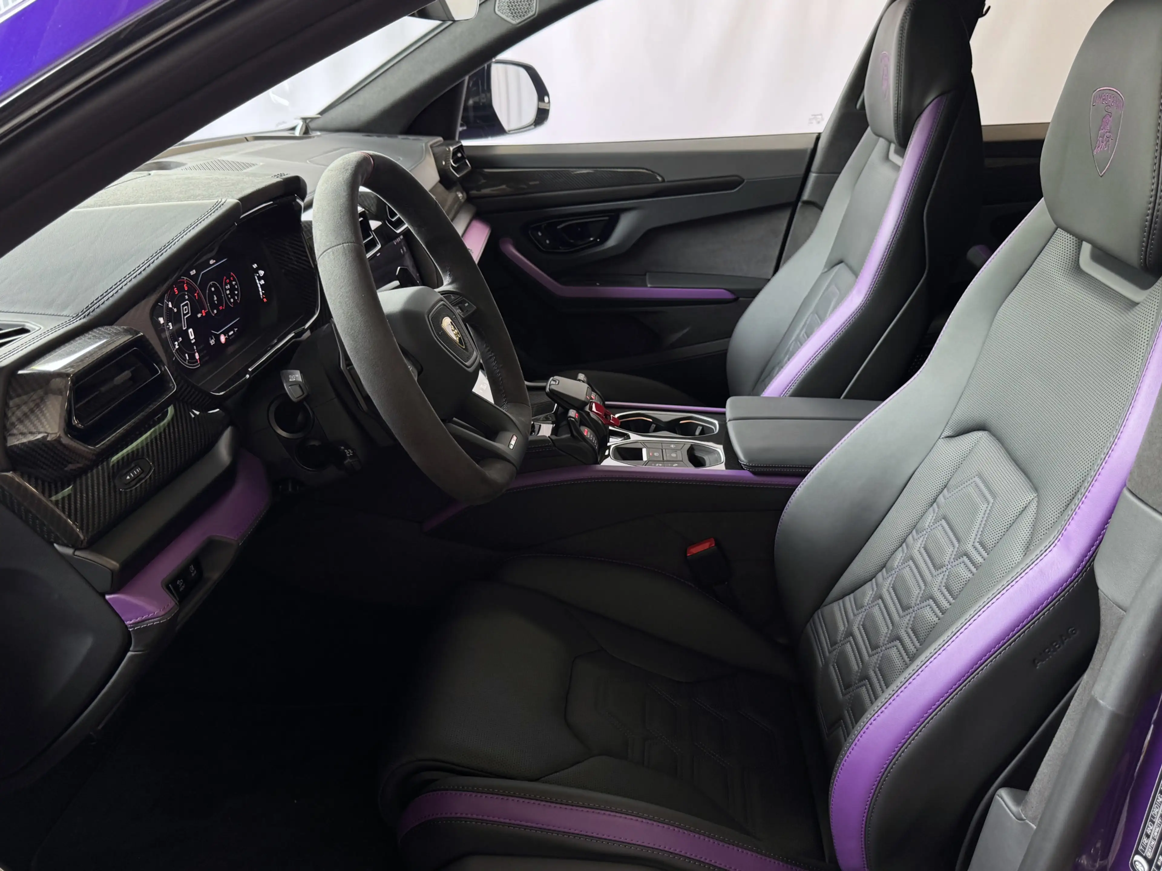 Lamborghini Urus 4.0 V8 SE 800 PK VOL OPTIES/CARBON /AD PERSONAM/ V — photo 22