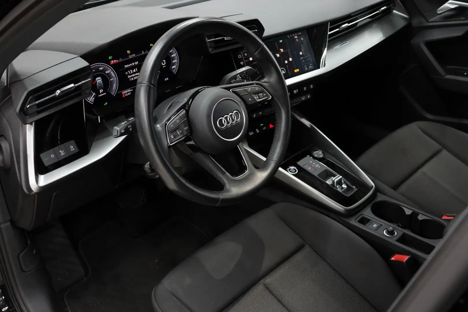 Audi A3 Sportback 40 TFSI e Bns edit | CARPLAY | PDC | DRI Noir - 2