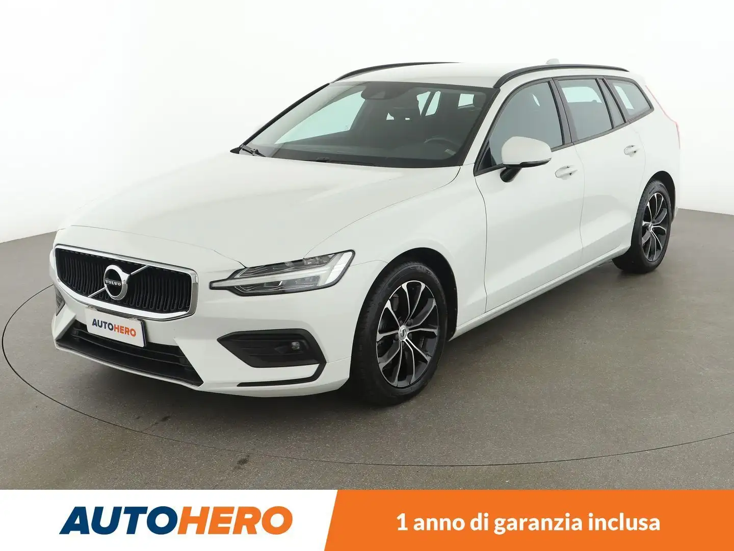 Volvo V60 2.0 D3 Business Geartronic Bianco - 1