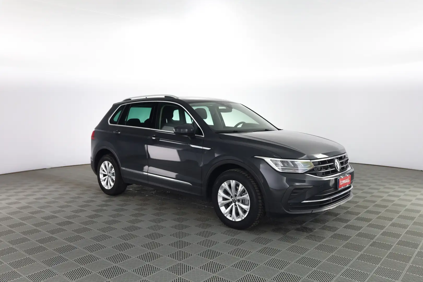 Volkswagen Tiguan Tiguan 2.0 TDI 150 CV SCR DSG Life Grau - 2