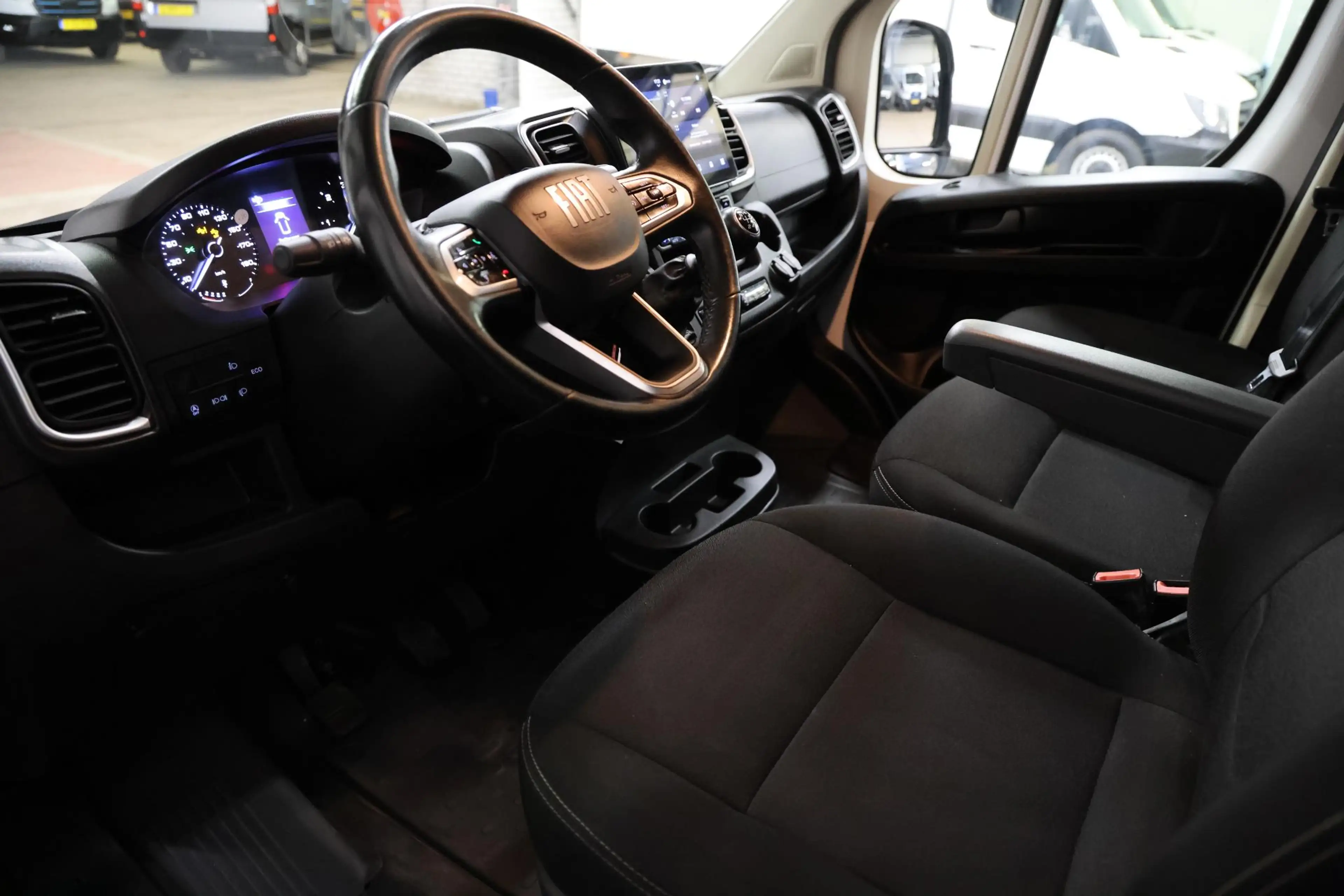 Fiat Ducato 2.2 MultiJet 140 L2H2 LED NAVI CAMERA — photo 6