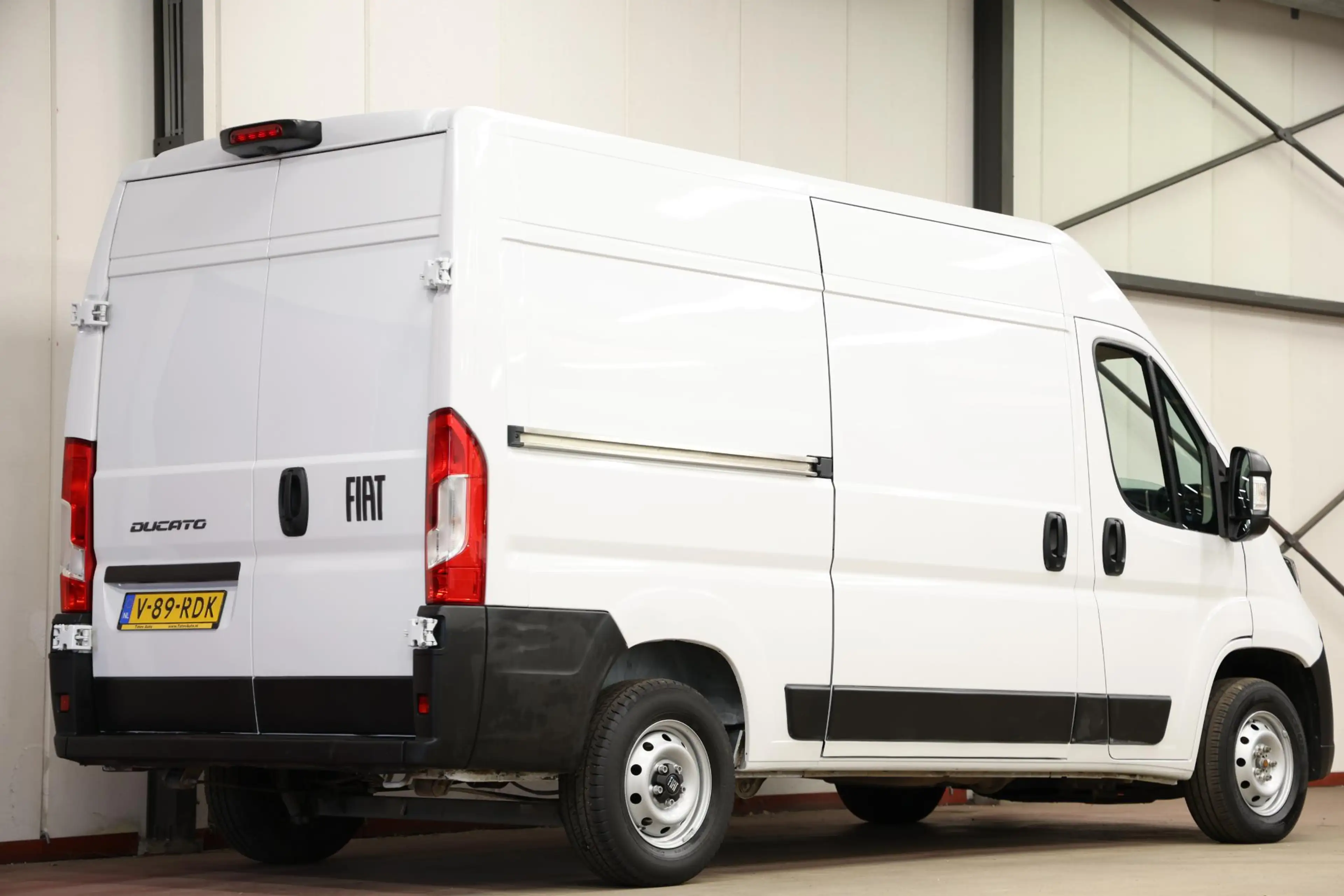 Fiat Ducato 2.2 MultiJet 140 L2H2 LED NAVI CAMERA — photo 2