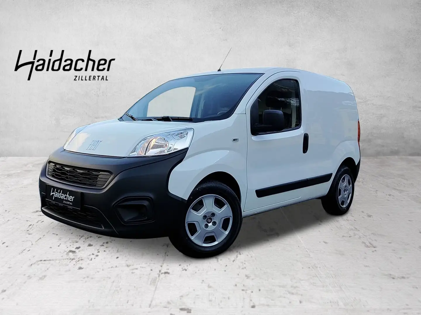 Fiat Fiorino 1.3 MultiJet 80 Basis Tageszulassung Blanc - 1