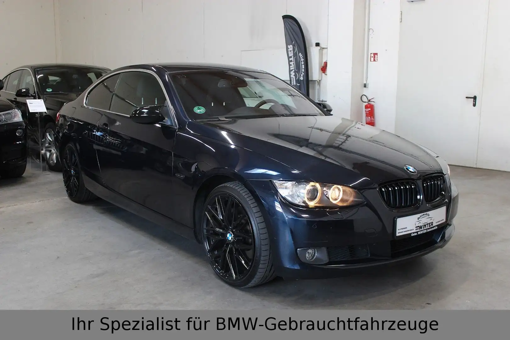 BMW 325 i Coupe xDrive Automatik*Navi*2.Hand*Scheckh. Blau - 1