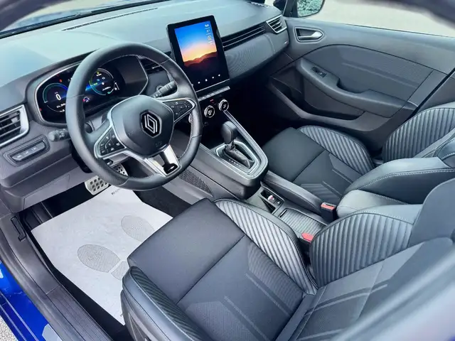 Renault Clio view 7