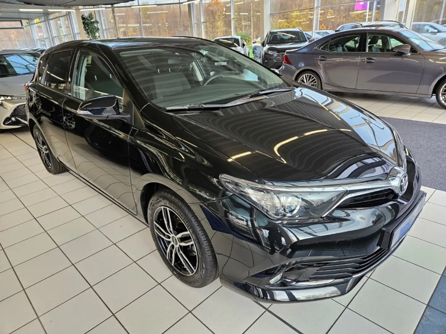 Toyota Auris Edition-S AHK Panoramadach Sitzheizung Tempomat Kl Schwarz - 2