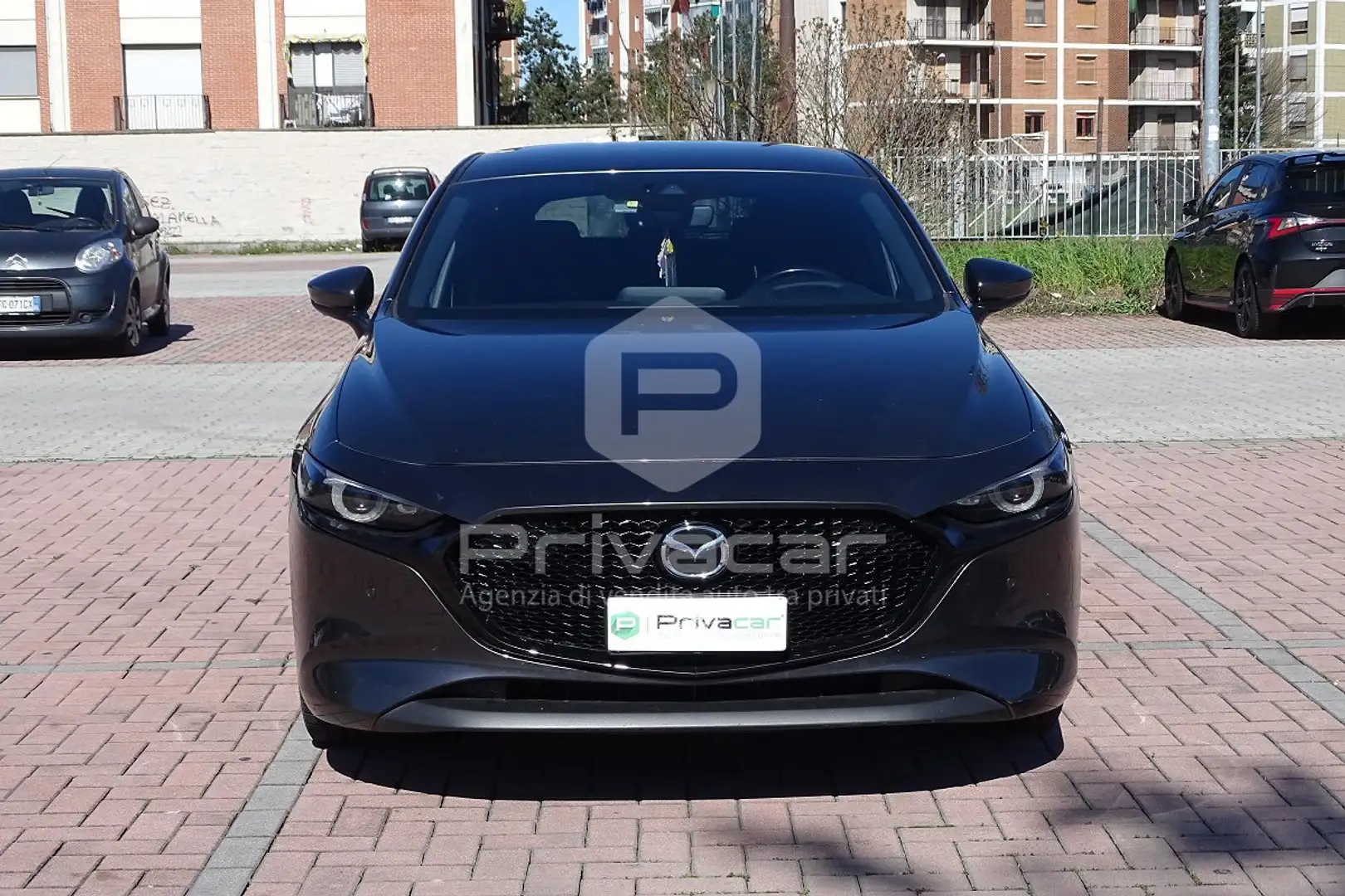 Mazda 3 Mazda3 2.0L e-Skyactiv-G M Hybrid Exceed Plateado - 2