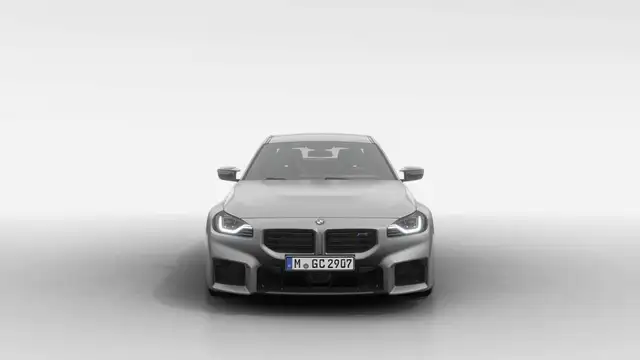 BMW M2 view 3