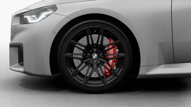 BMW M2 view 7