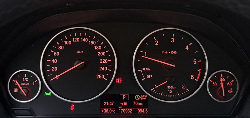 BMW 320 d Limousine Luxury Line*Professional*Leder* — photo 9
