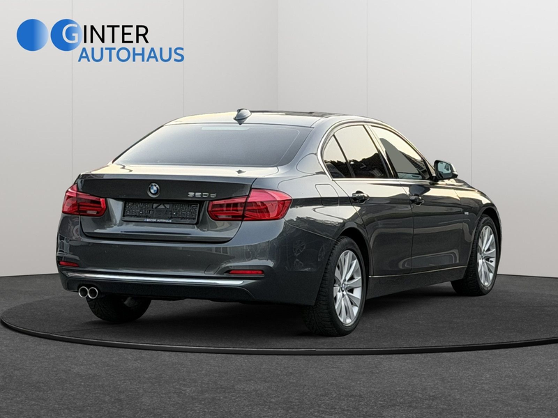 BMW 320 d Limousine Luxury Line*Professional*Leder* — photo 4