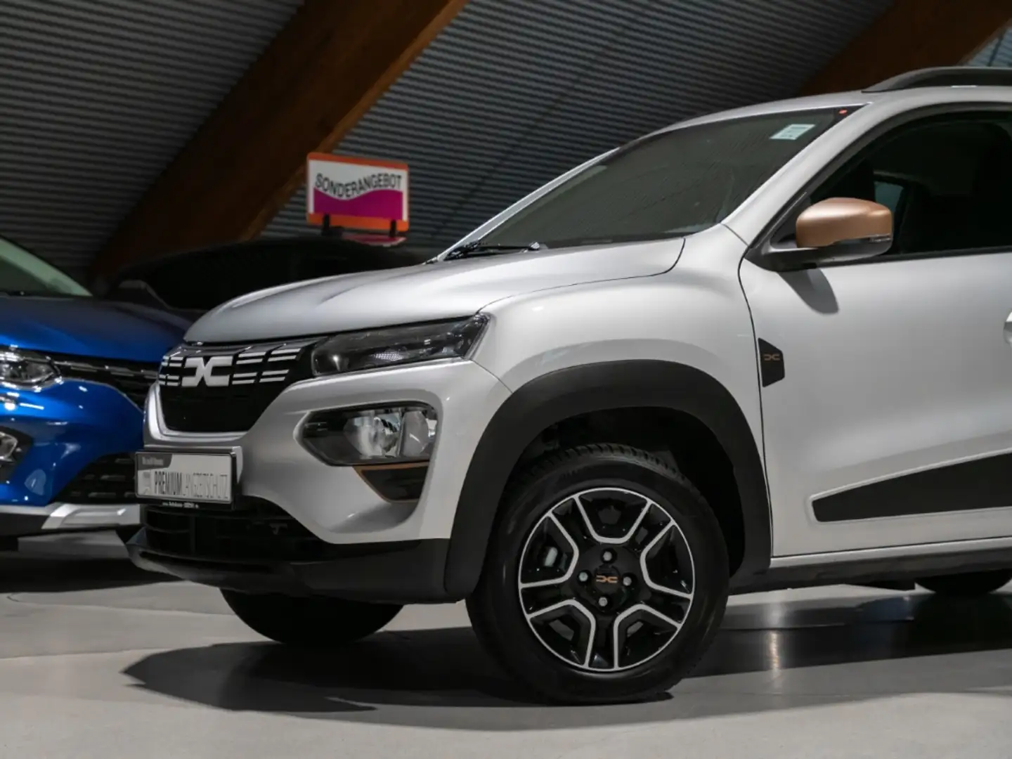 Dacia Spring Electric Extreme Navi Fahrerprofil Rückfahrkam. No Silber - 2