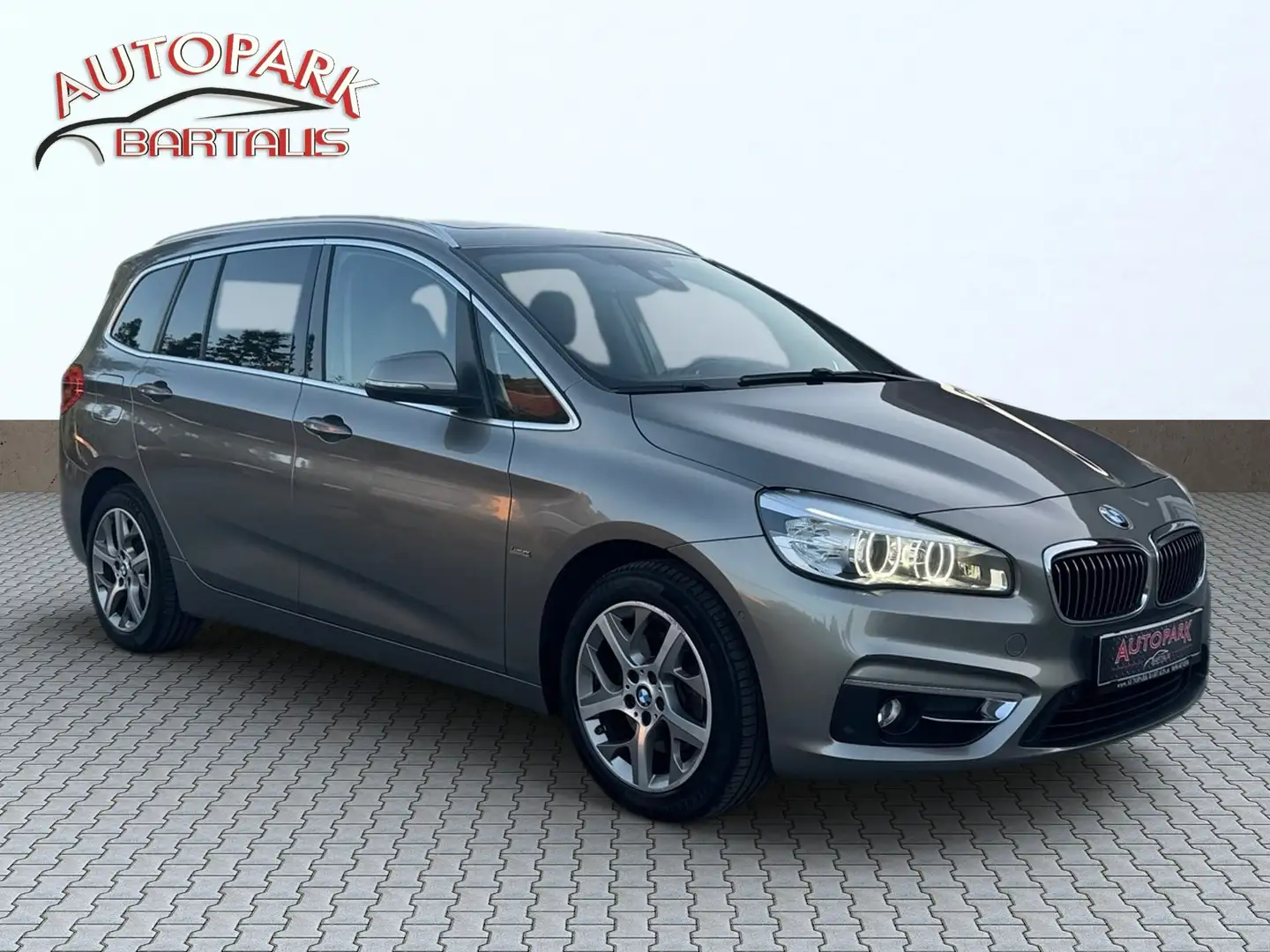 BMW 218 218 d Luxury Line**HEAD-UP**PANO**LED**SHZ** Beige - 2