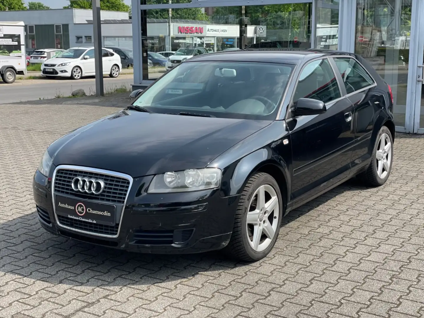 Audi A3 1.6 Attraction Zwart - 2
