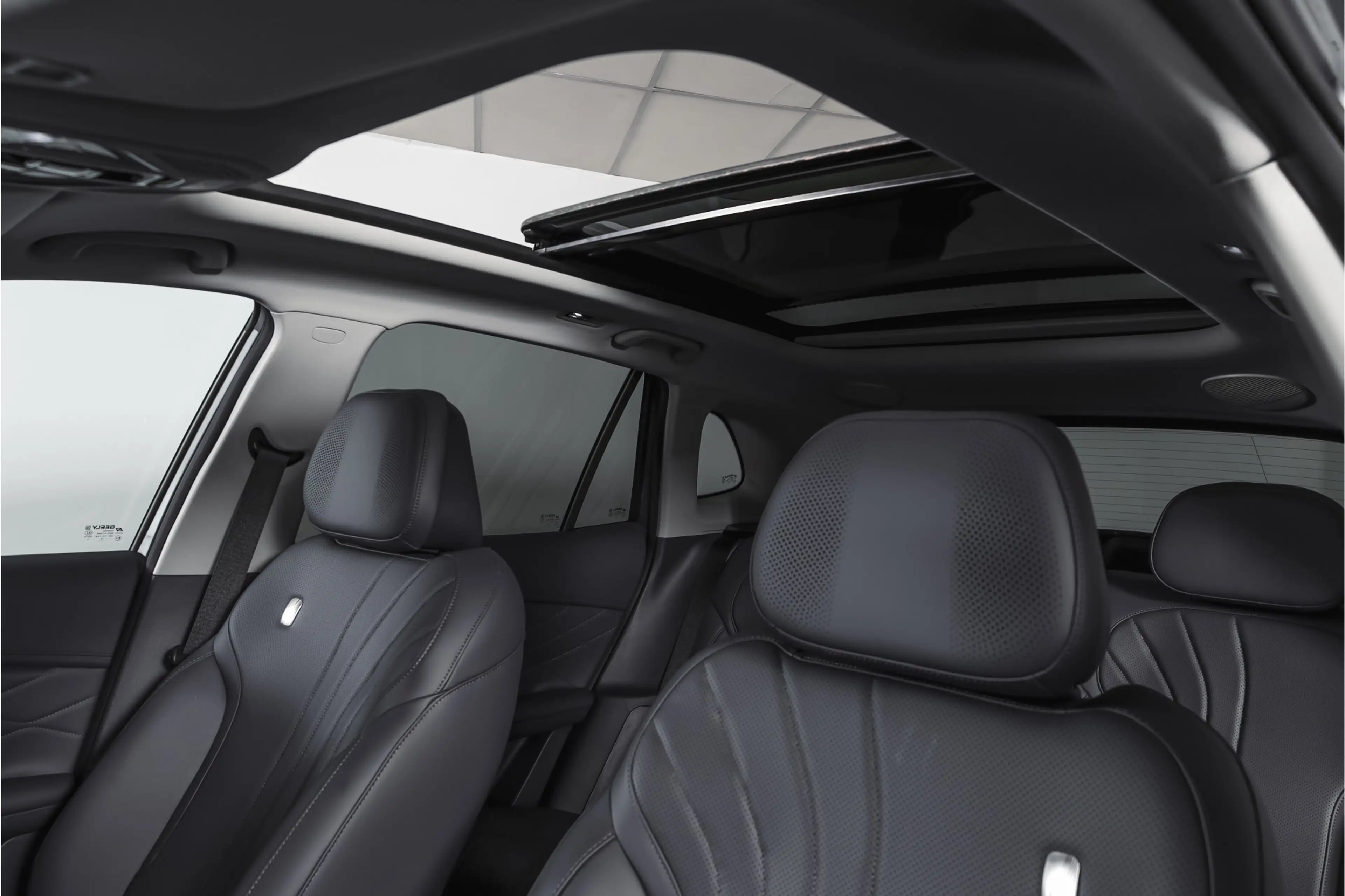 Geely Starray EM-i 1.5 Max+ | S/K-Panodak | 360 Camera | NAV+App. Con — photo 7