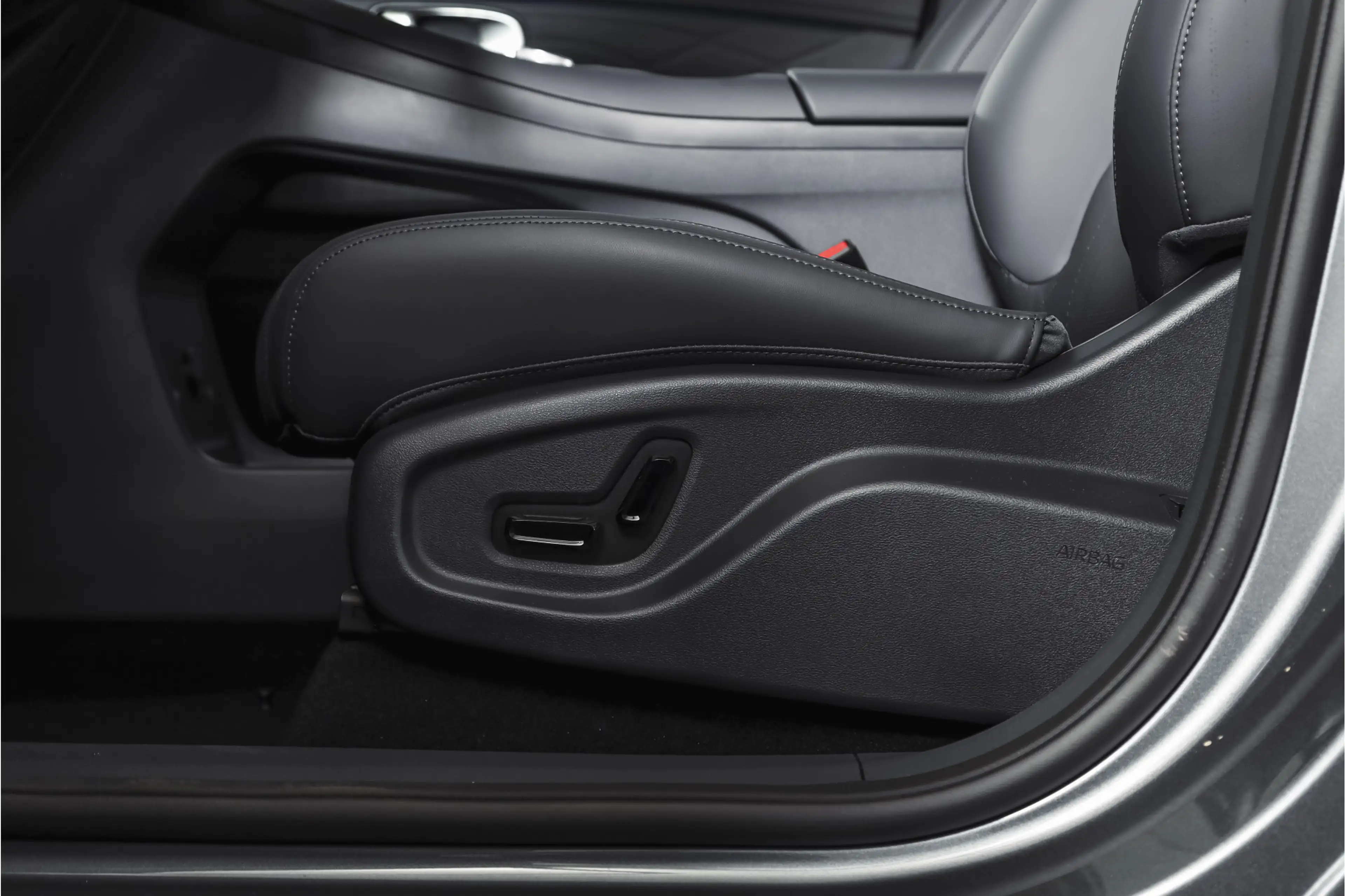 Geely Starray EM-i 1.5 Max+ | S/K-Panodak | 360 Camera | NAV+App. Con — photo 17