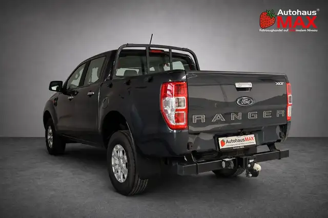 Ford Ranger view 3