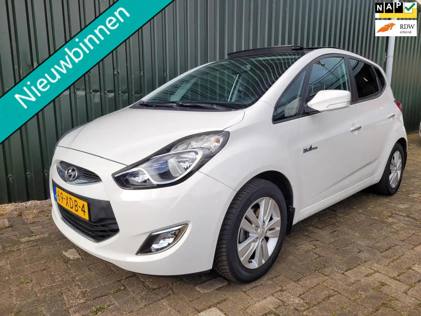 Hyundai iX20 1.4i dealer onderhoud panoramadak Wit - 1