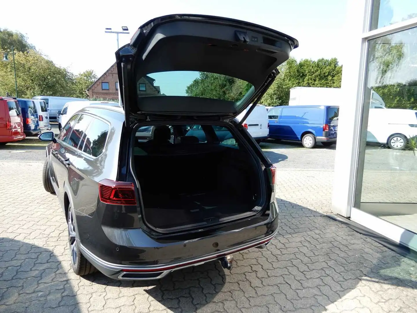 Volkswagen Passat Variant 2.0 TDI DSG 4Motion Alltrack Gris - 2