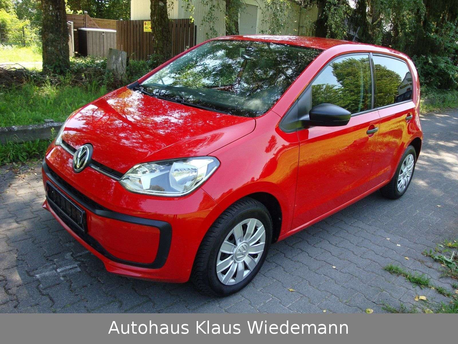 Second hand Volkswagen Up! 1.0