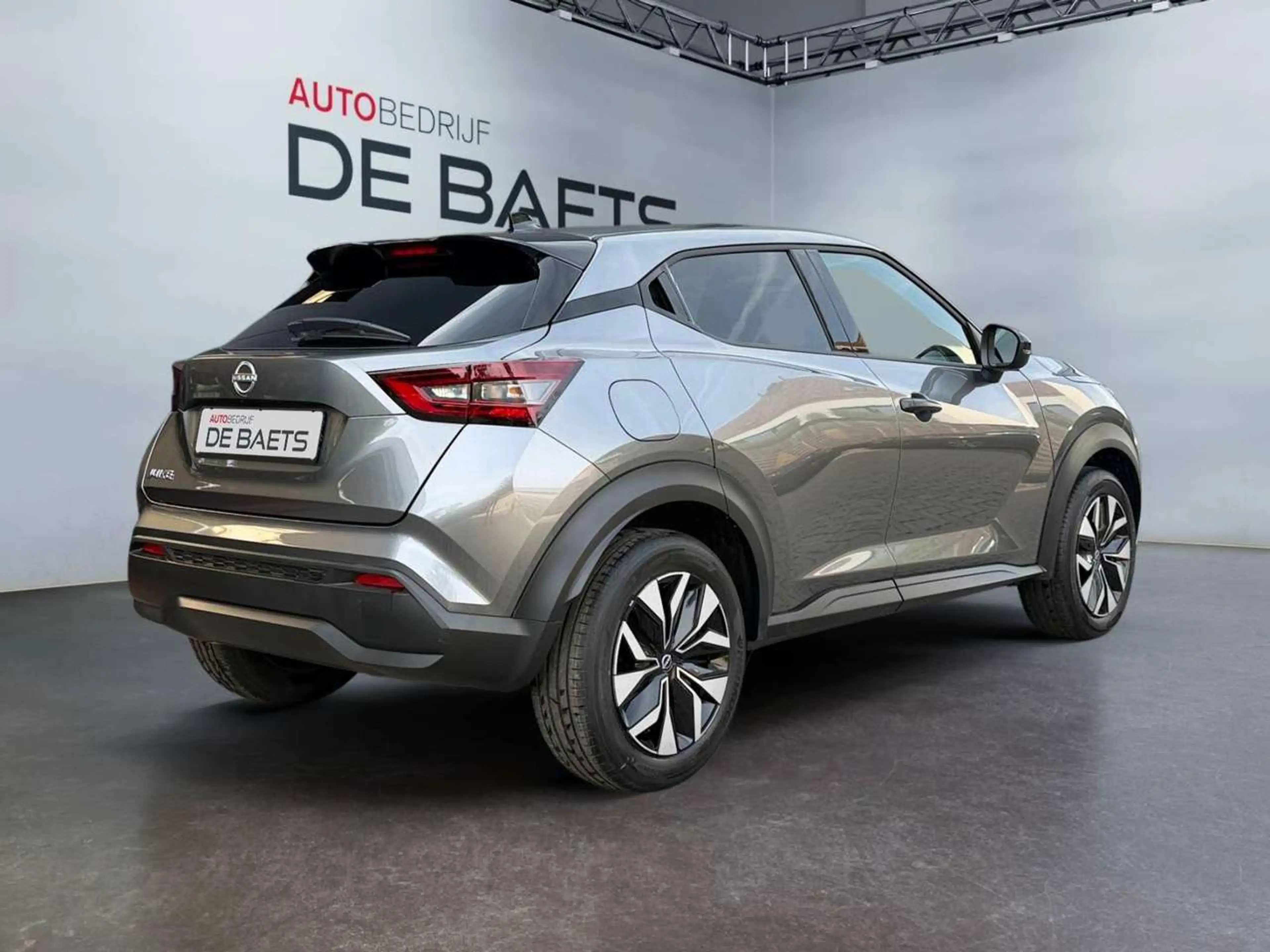 Nissan Juke 1.0 DIG-T Acenta 5d 84kW 6MT — photo 3
