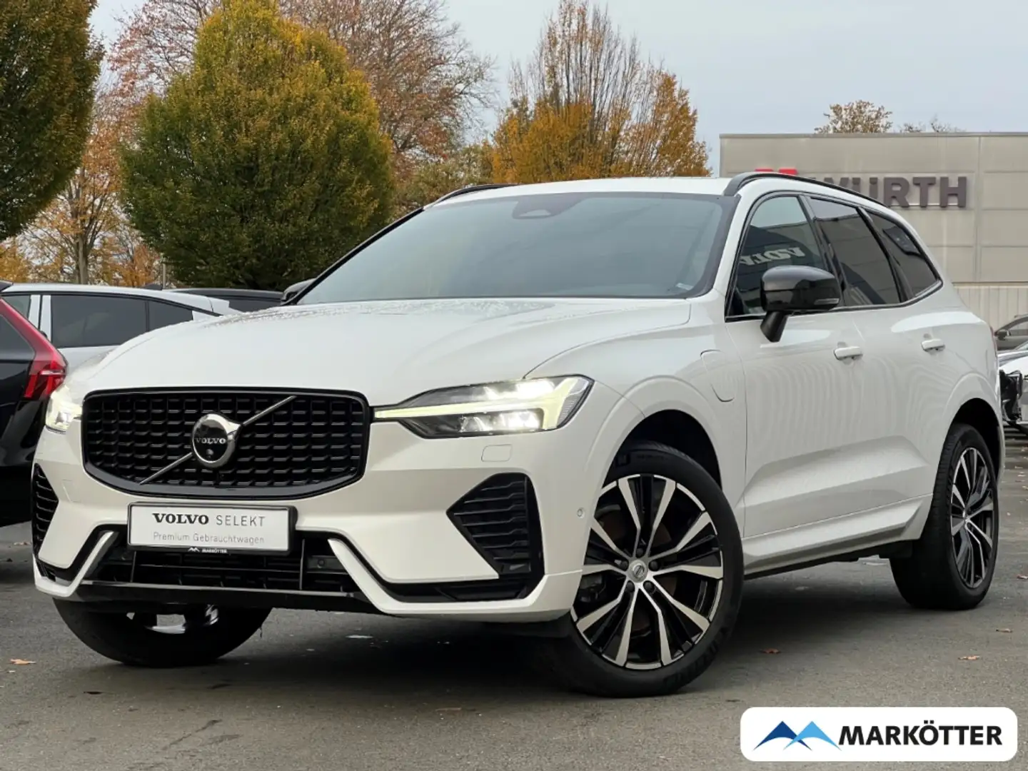 Volvo XC60 T8 AWD Recharge Ultimate Dark AHK/360CAM Weiß - 1