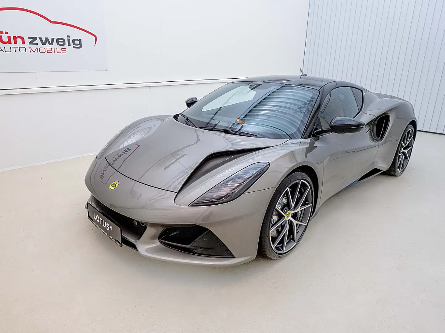 Lotus Emira V6 Supercharged First Edition Szary - 1