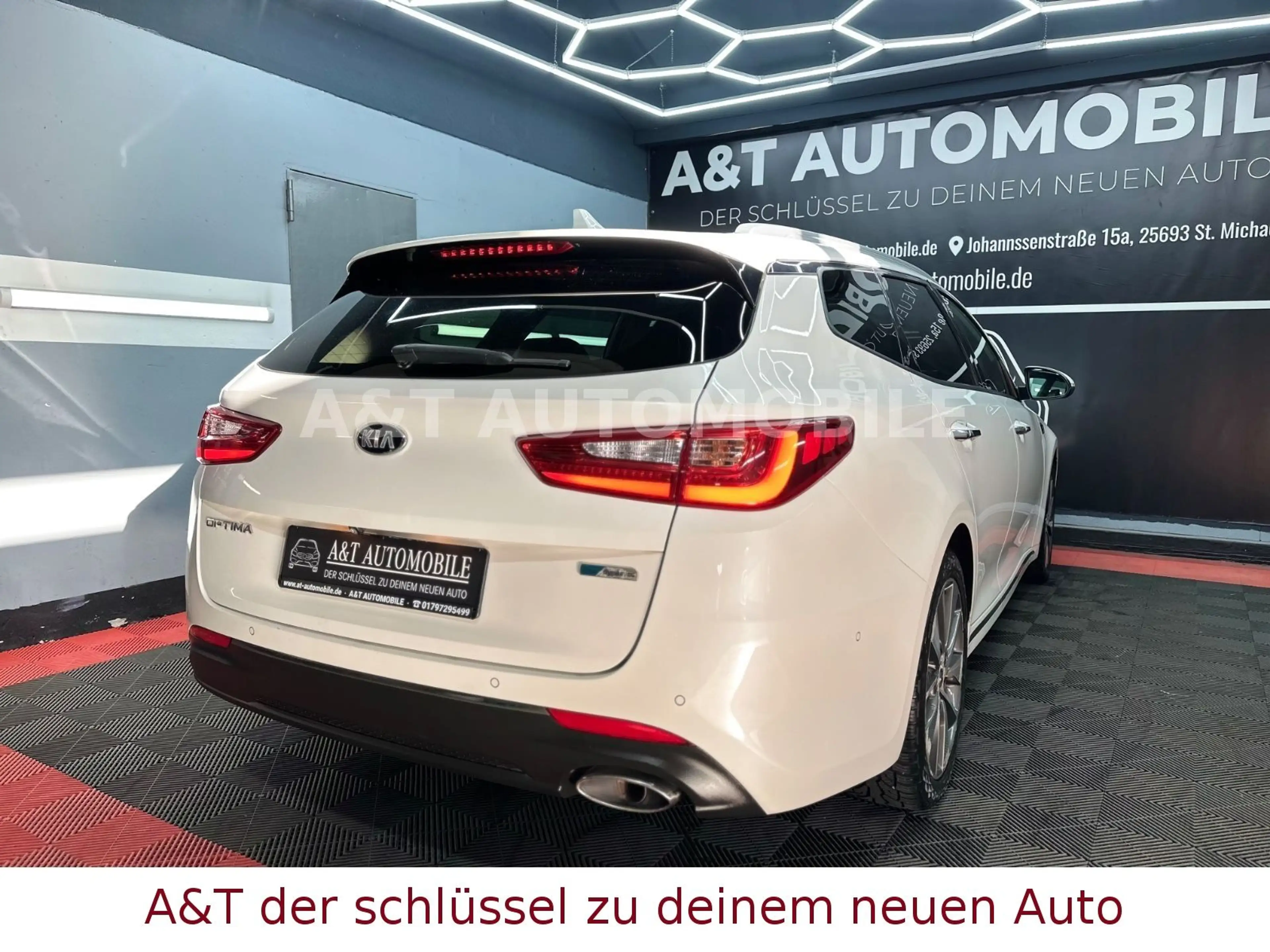 Kia Optima Sportswagon Spirit.Vollausstattung — photo 8