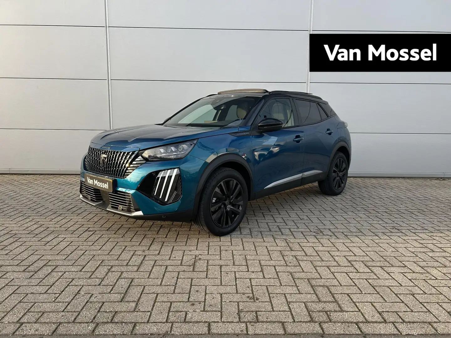 Peugeot 2008 1.2 Hybrid 136 GT | Panoramadak | Adaptieve cruise Blauw - 1