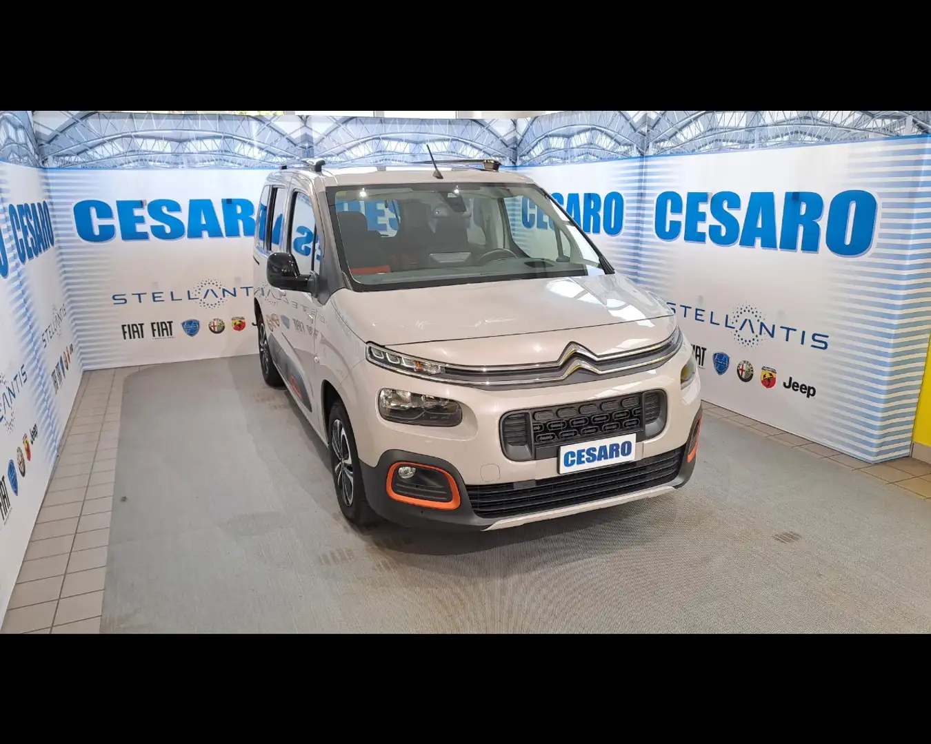 Citroen Berlingo M 1.2 PureTech Shine Beige - 1