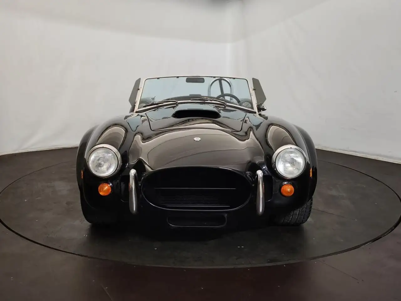 AC Cobra 427 Excalibur, foto 6