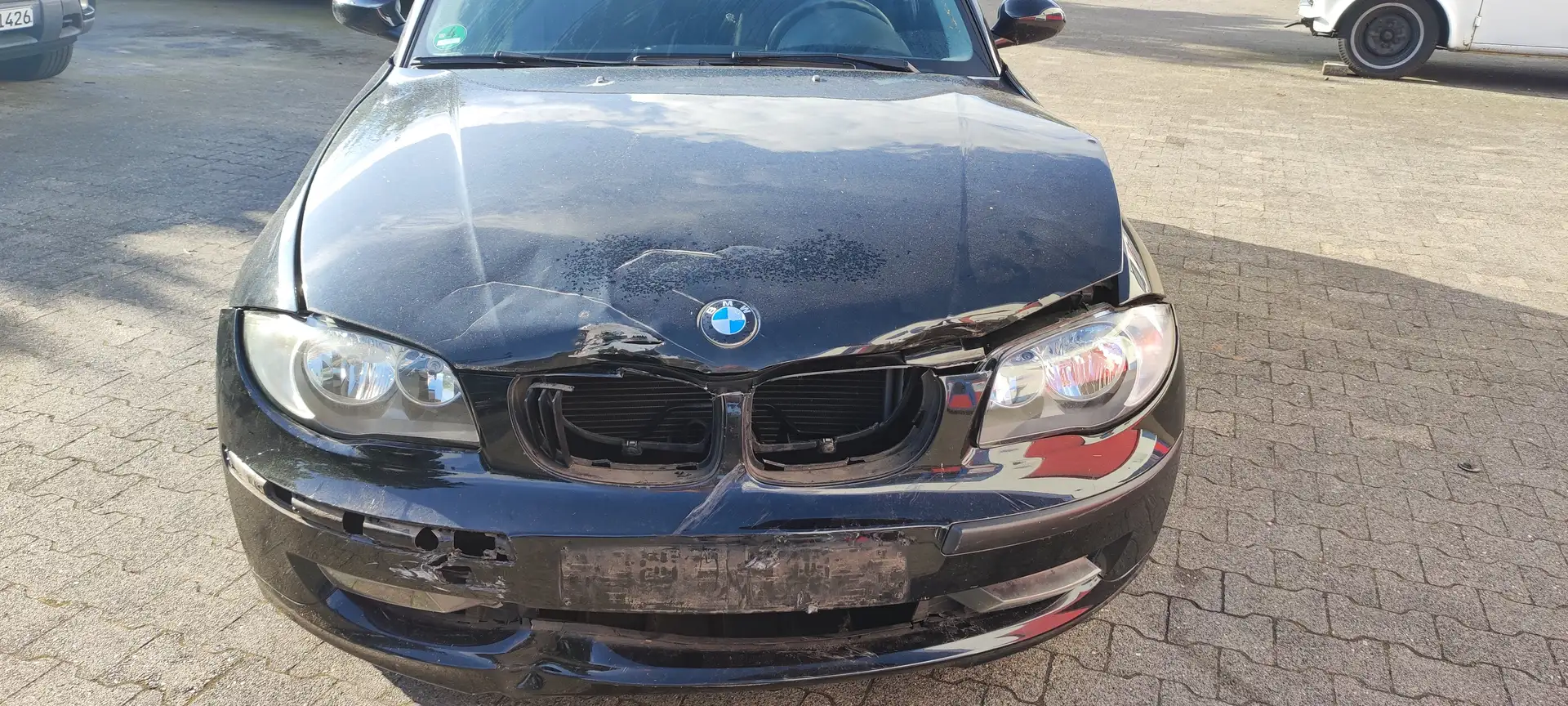 BMW 116 116i Allwetter Schwarz - 2