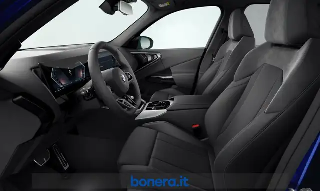 BMW X3 view 4