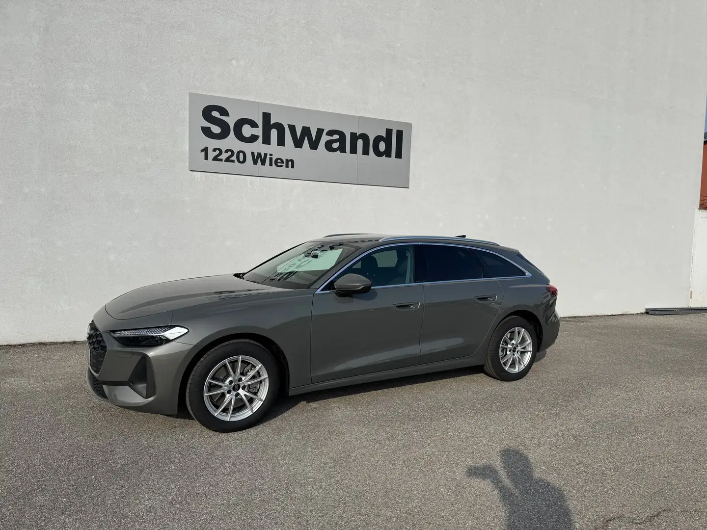 Audi A5 TDI Grau - 2