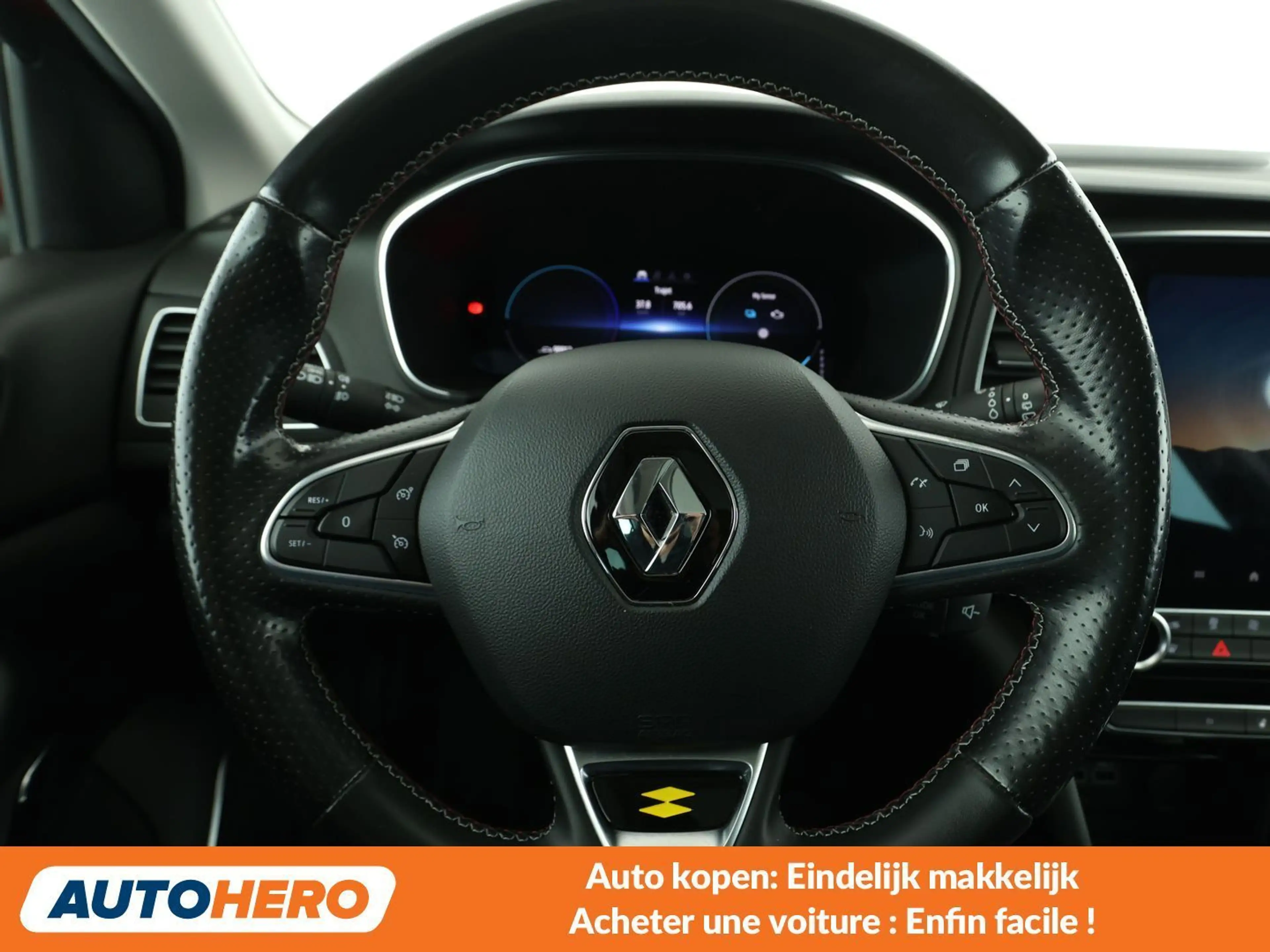 Renault Megane 1.6 Hybrid E-Tech R.S. Line — photo 5