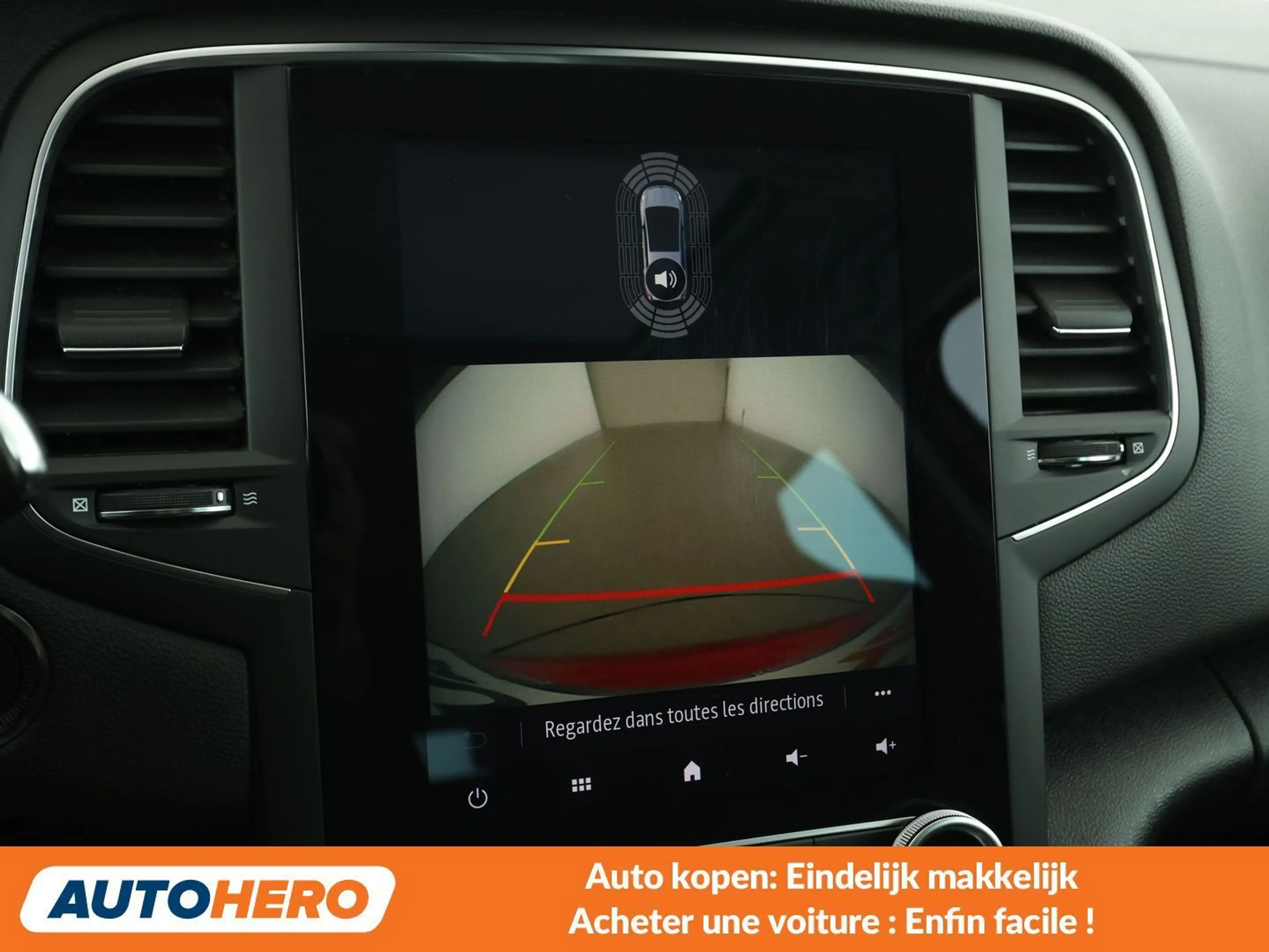 Renault Megane 1.6 Hybrid E-Tech R.S. Line — photo 9