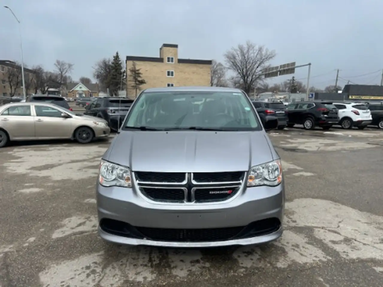 Dodge Grand Caravan снимка Dodge Grand Caravan